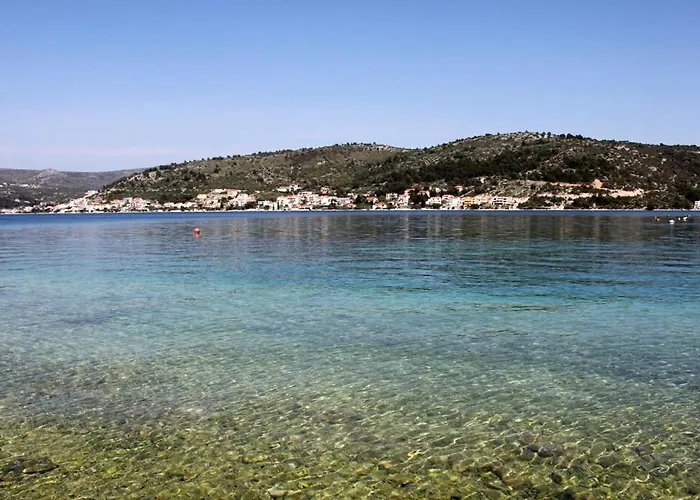 By The Mill 아파트 로고즈니차