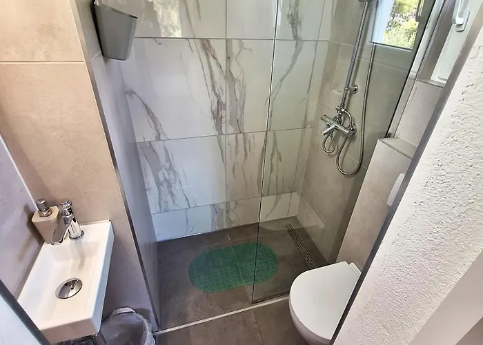 By The Mill Апартаменты